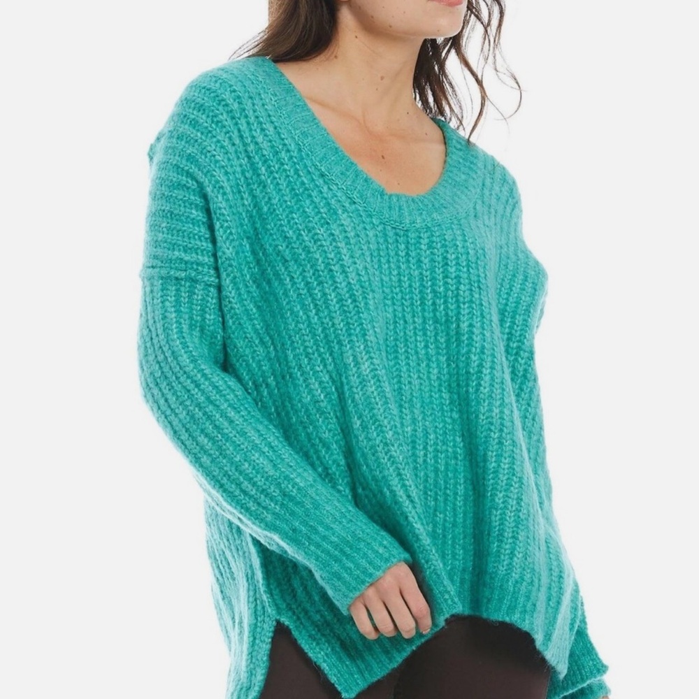 Free People Blue Bell Teal/Green Scoop Neck Oversized Slouchy Sweater Size XS‎